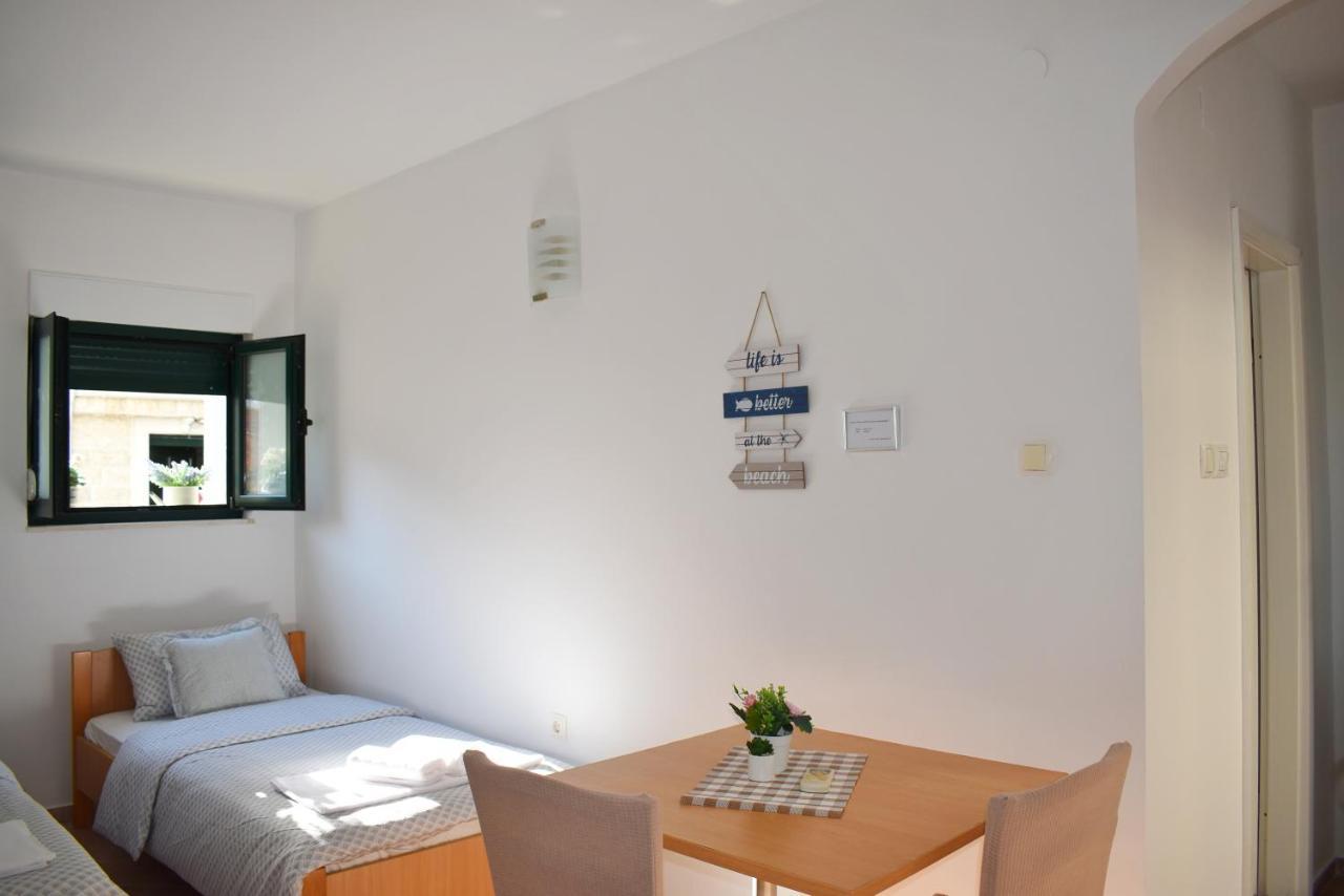 Twin Love Apartment Спліт Екстер'єр фото