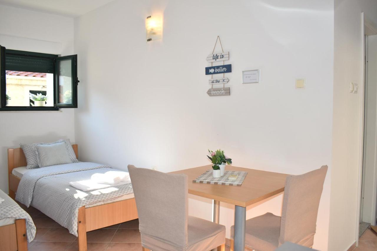 Twin Love Apartment Спліт Екстер'єр фото