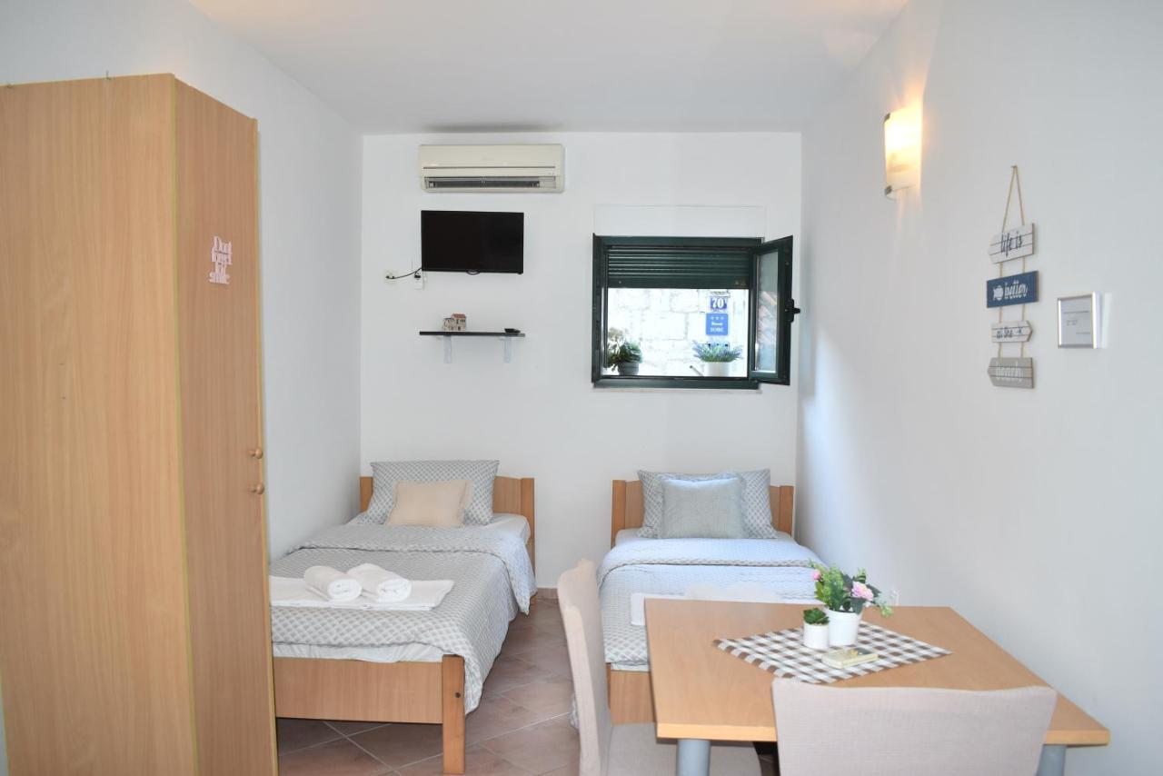 Twin Love Apartment Спліт Екстер'єр фото